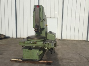 SLOTTING MACHINES