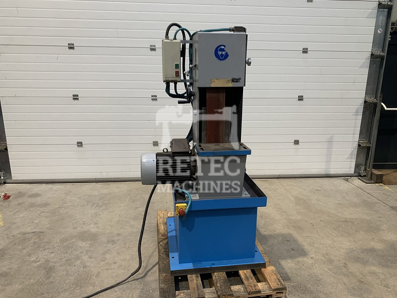 Ponceuse à bande verticale TMUA